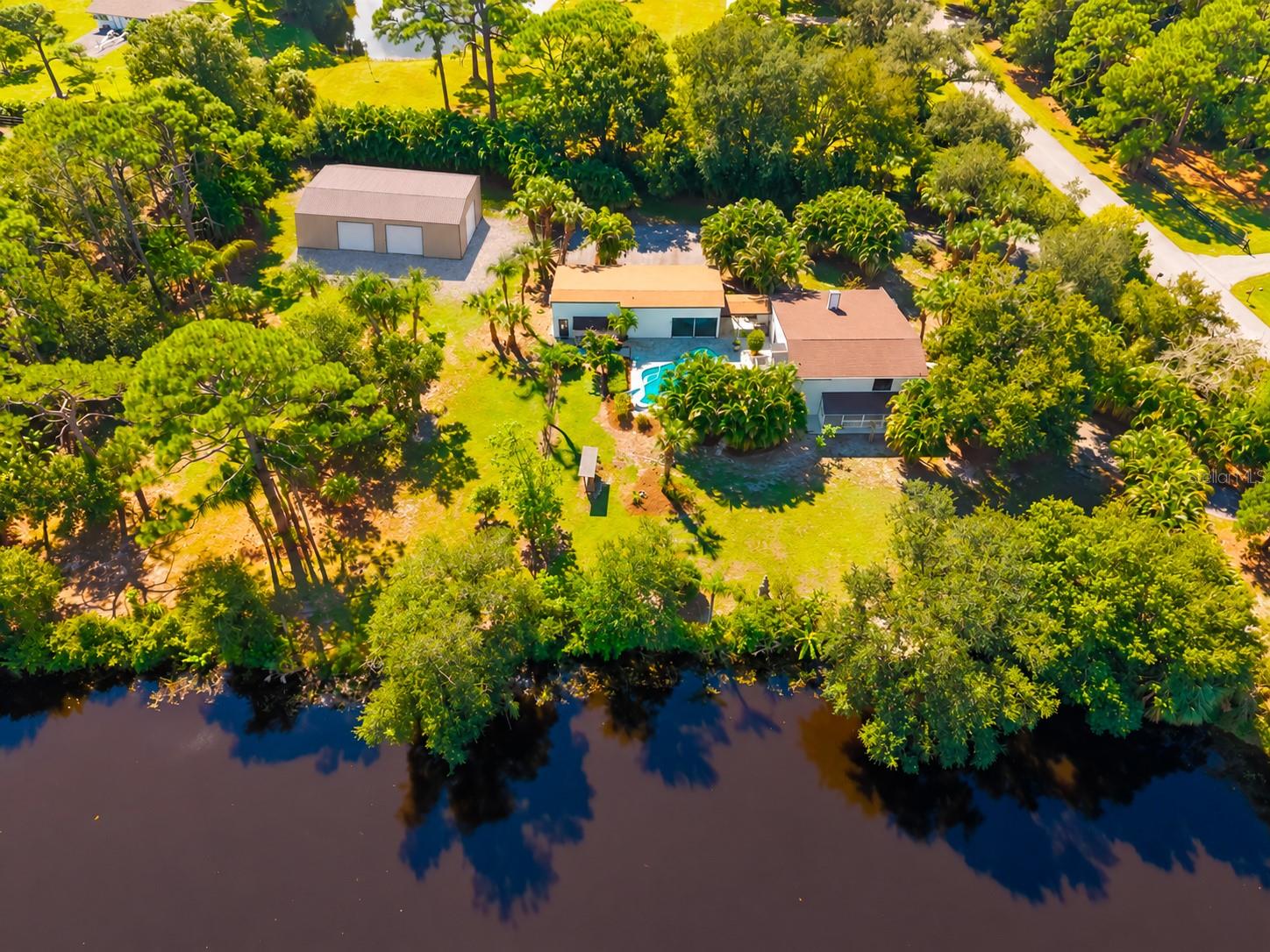 403 LONGBOW TRAIL