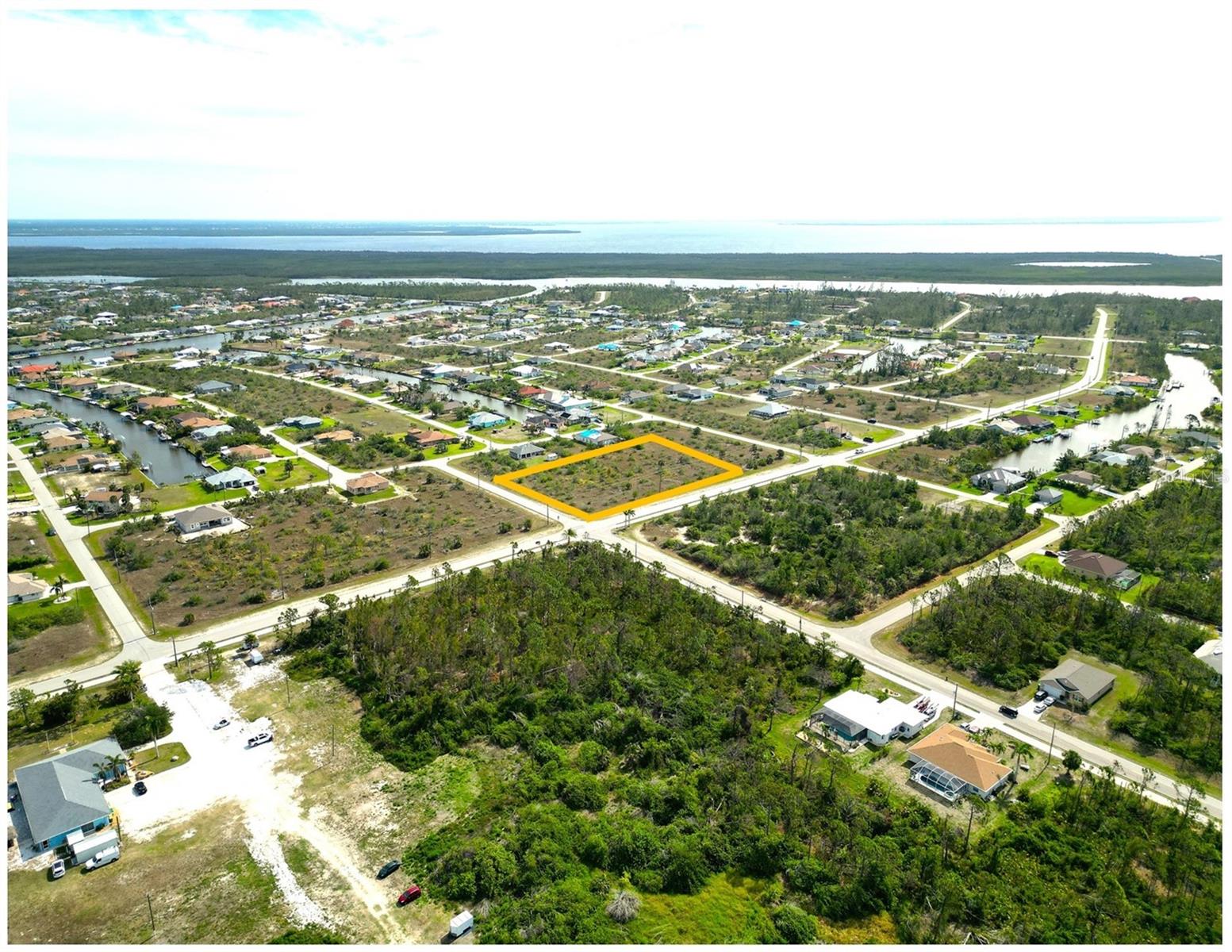 PORT CHARLOTTE SEC 081 - Land