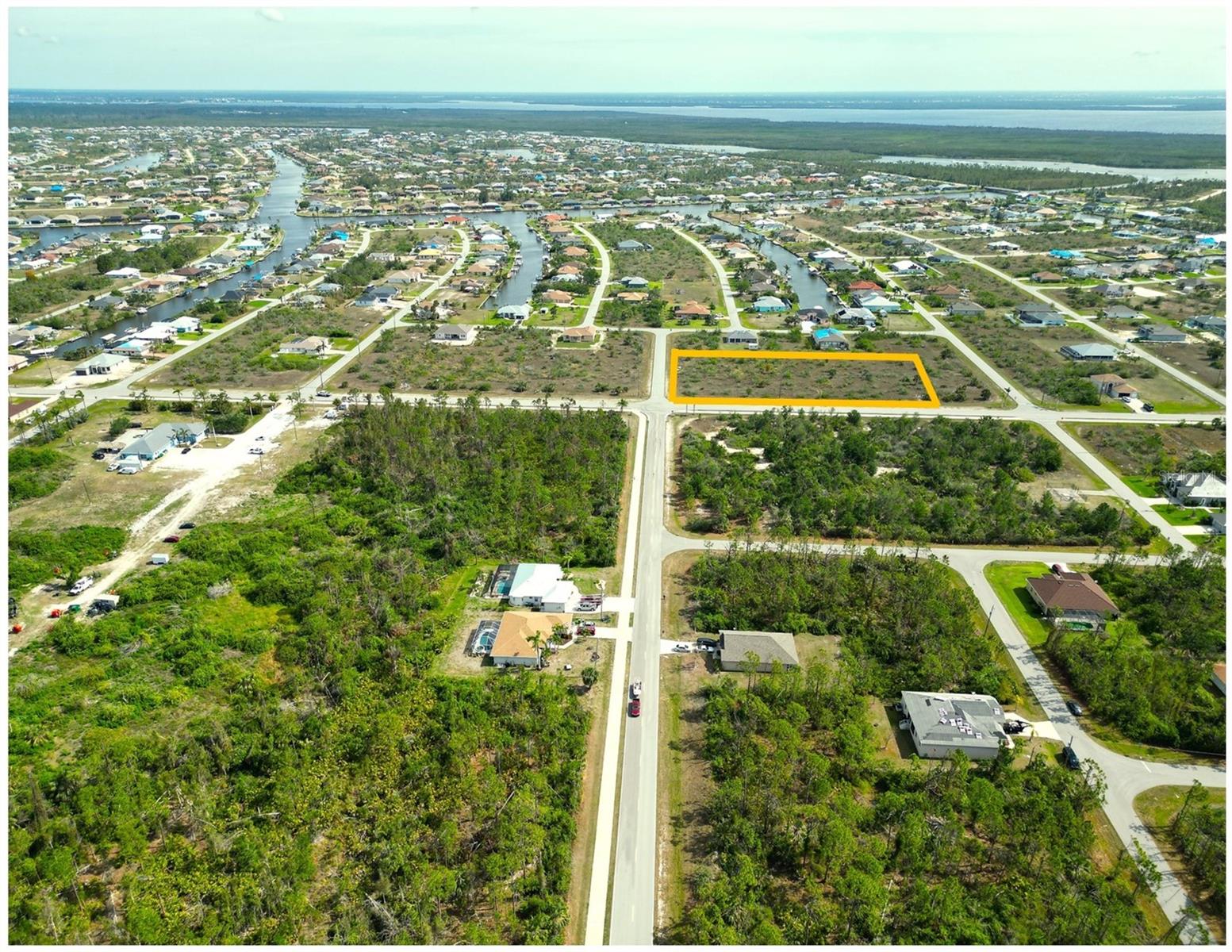 PORT CHARLOTTE SEC 081 - Land