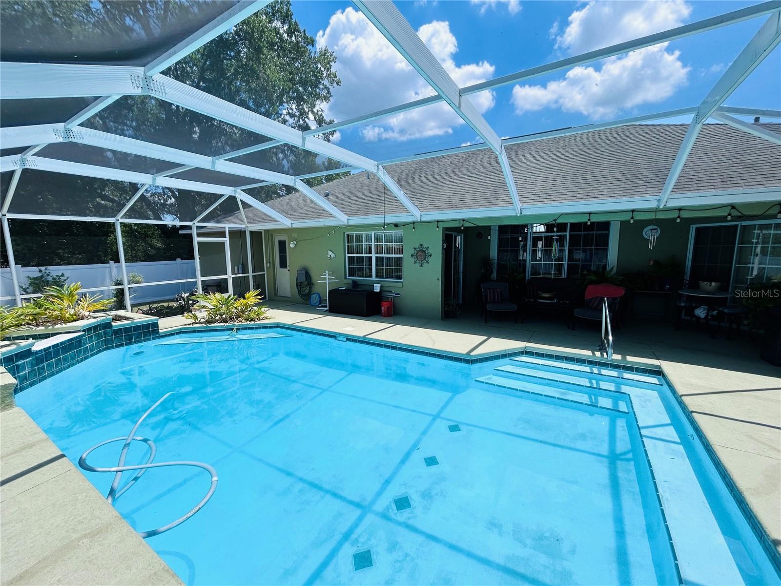 MARION OAKS UN 01 - Residential