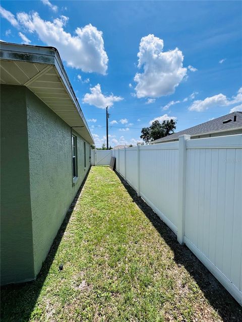 Tiny photo for 13620 SW 48th Court, Ocala, FL 34473 (MLS # O6406136)