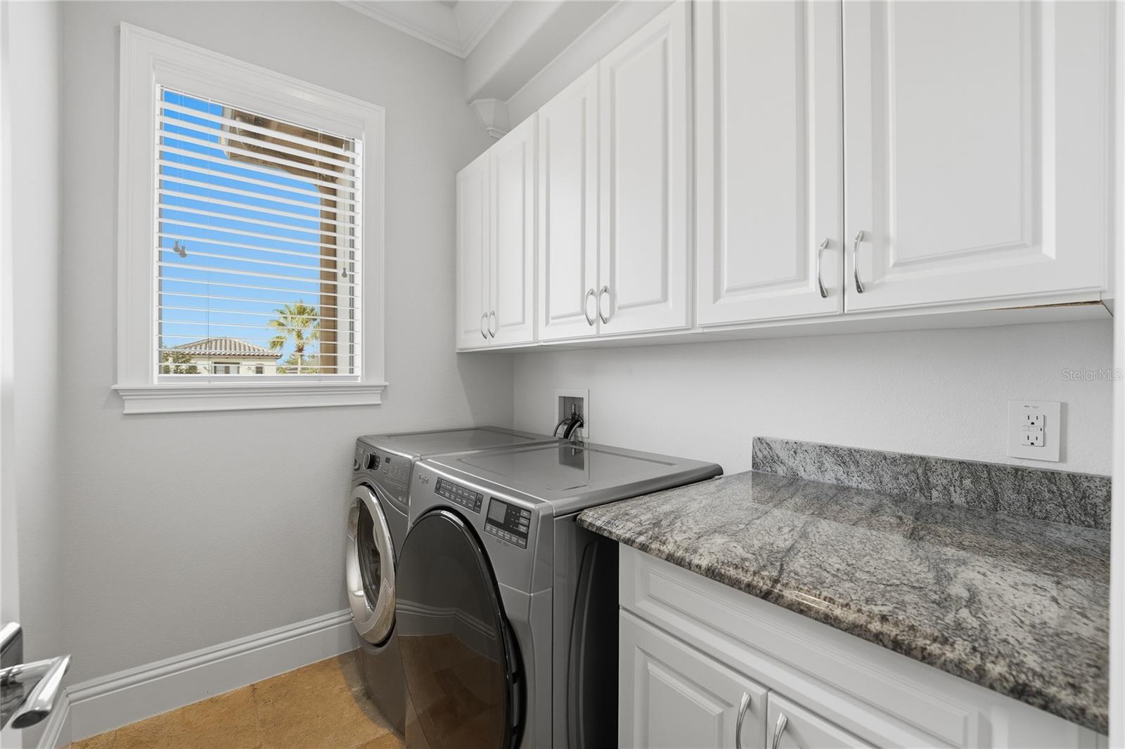 REUNION WEST VLGS NORTH - Residential