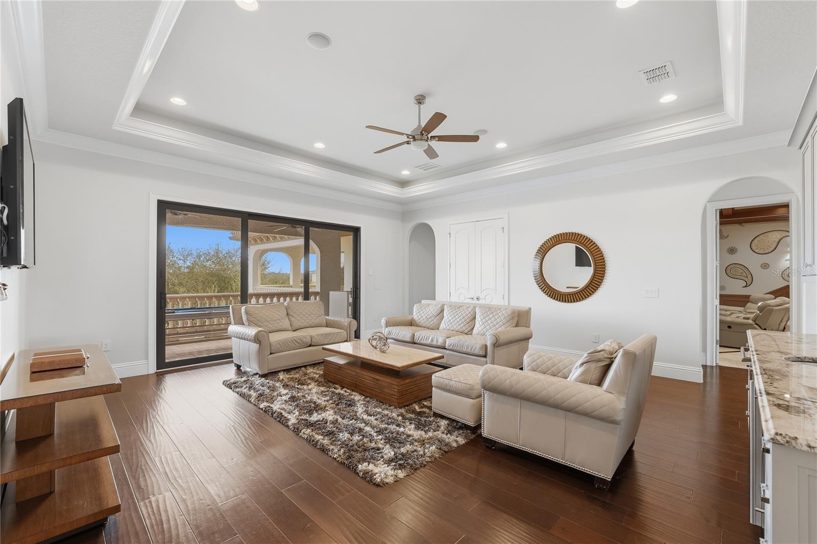 REUNION WEST VLGS NORTH - Residential