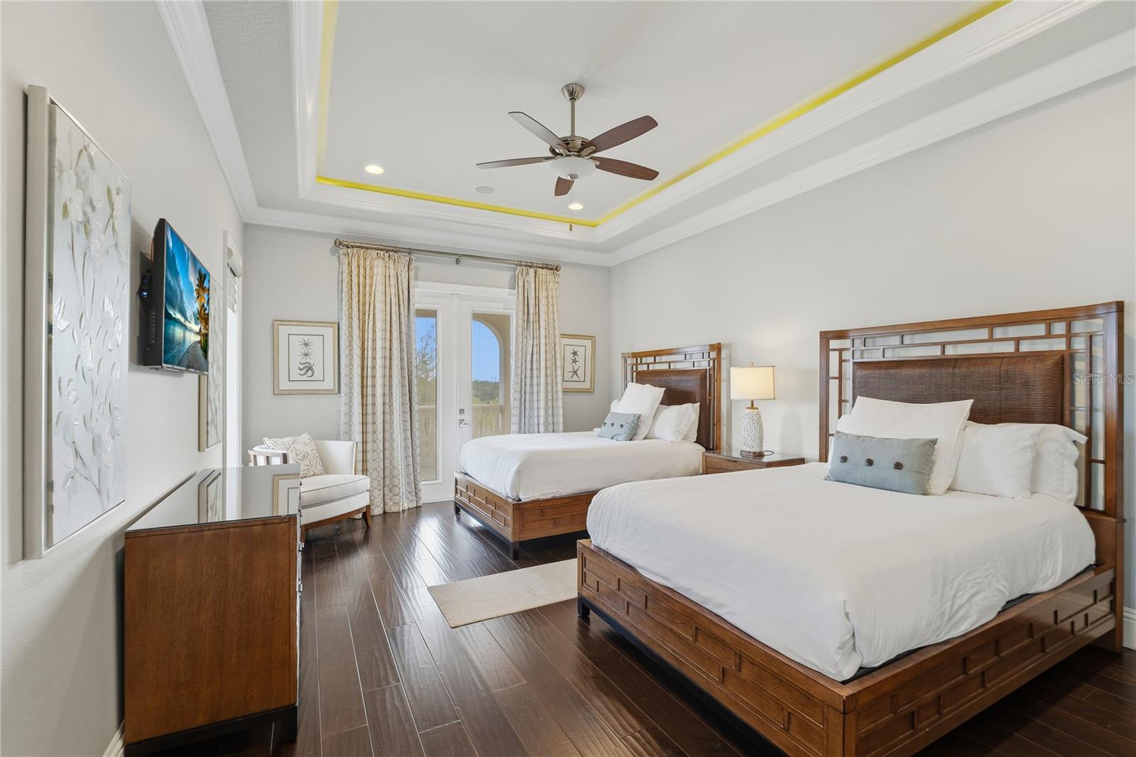 REUNION WEST VLGS NORTH - Residential