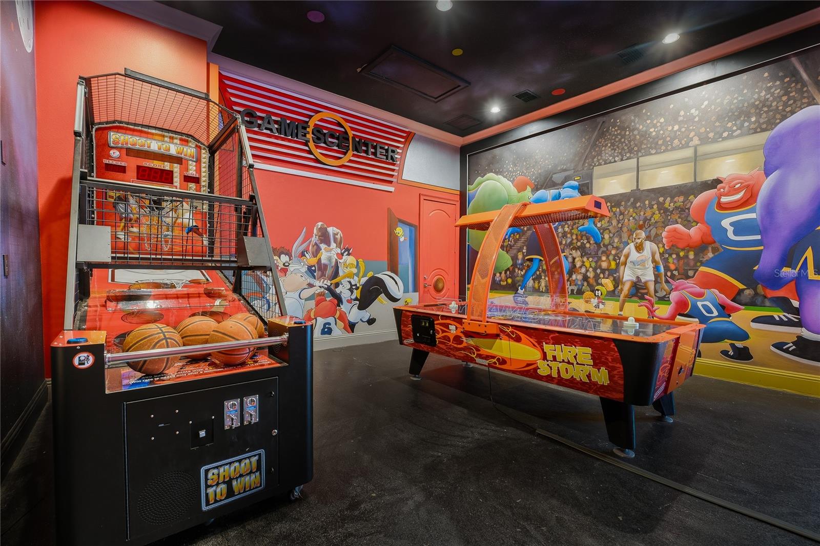 REUNION WEST VLGS NORTH - Residential