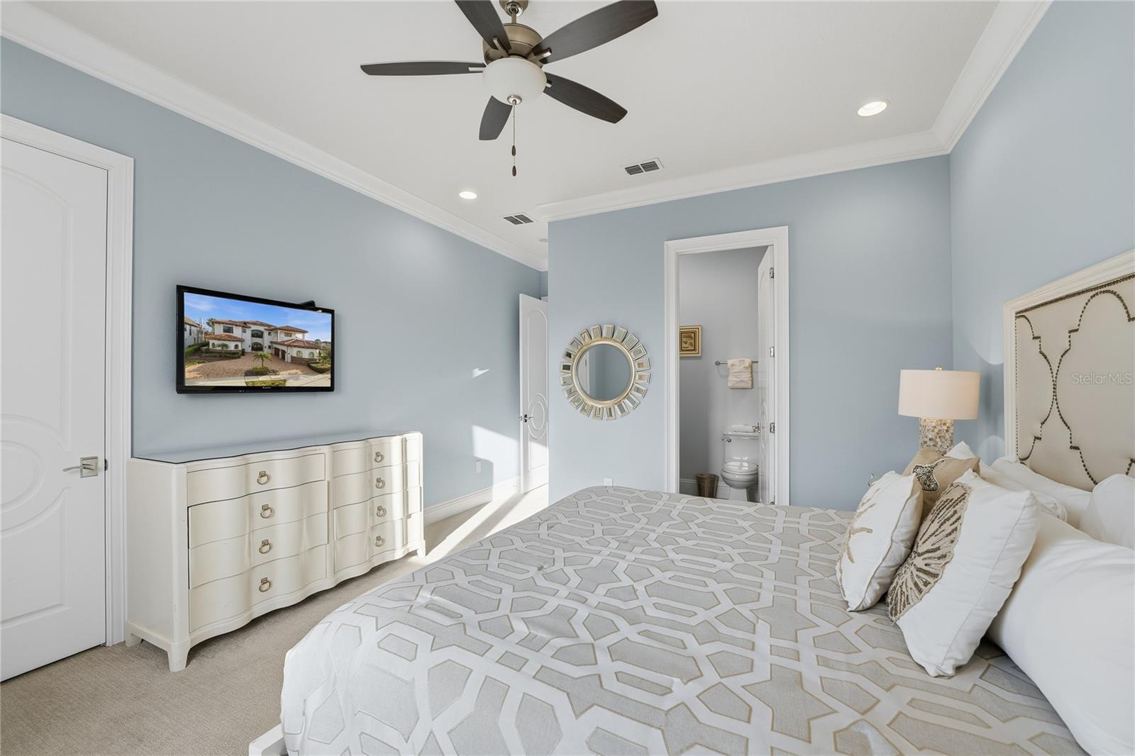 REUNION WEST VLGS NORTH - Residential