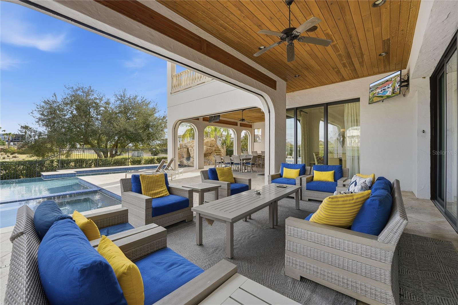 REUNION WEST VLGS NORTH - Residential