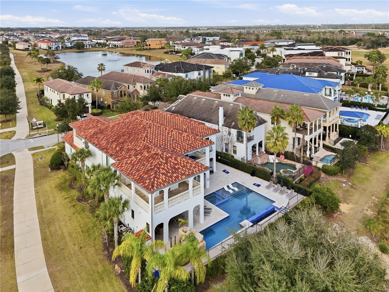 REUNION WEST VLGS NORTH - Residential