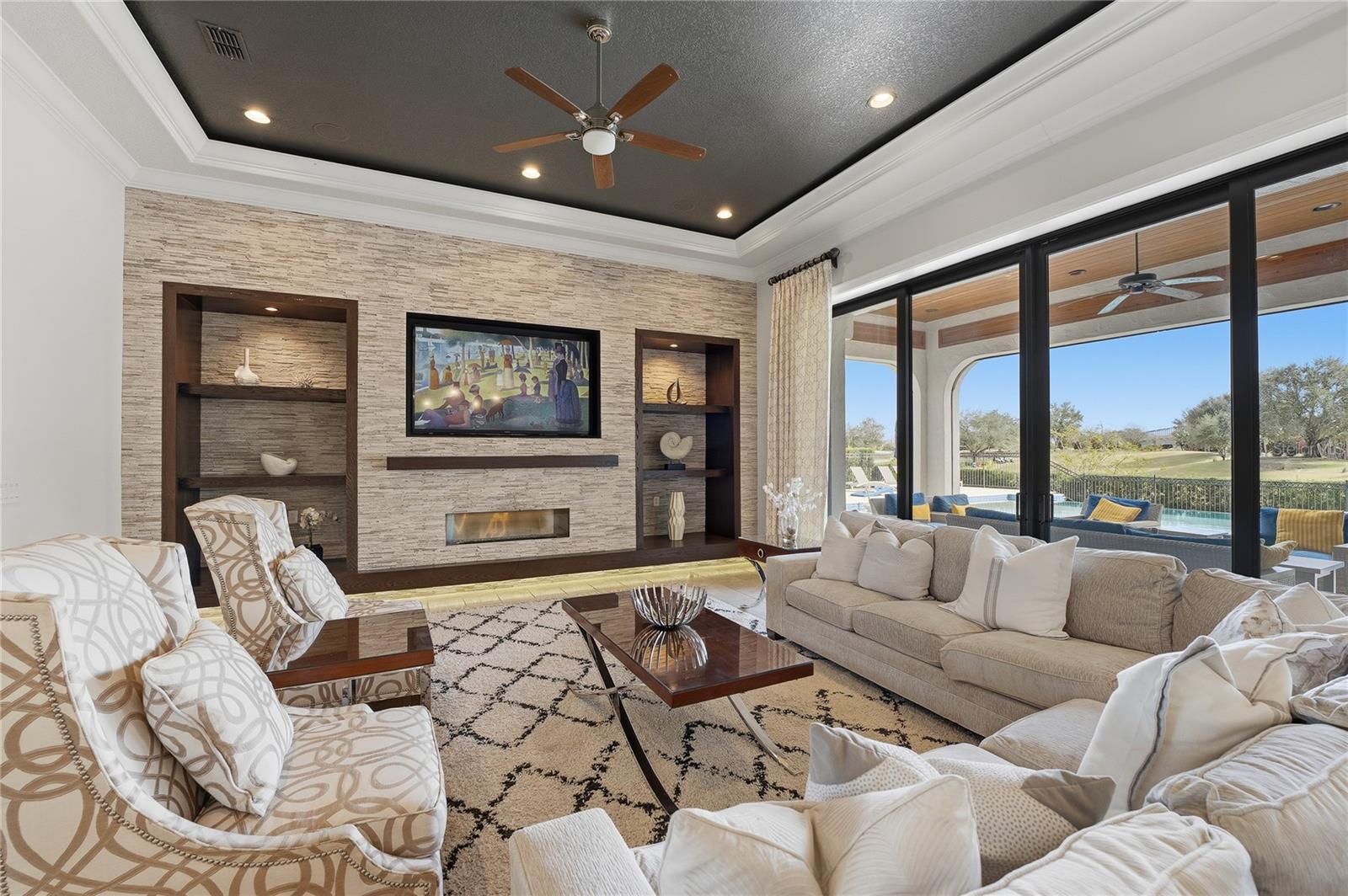 REUNION WEST VLGS NORTH - Residential