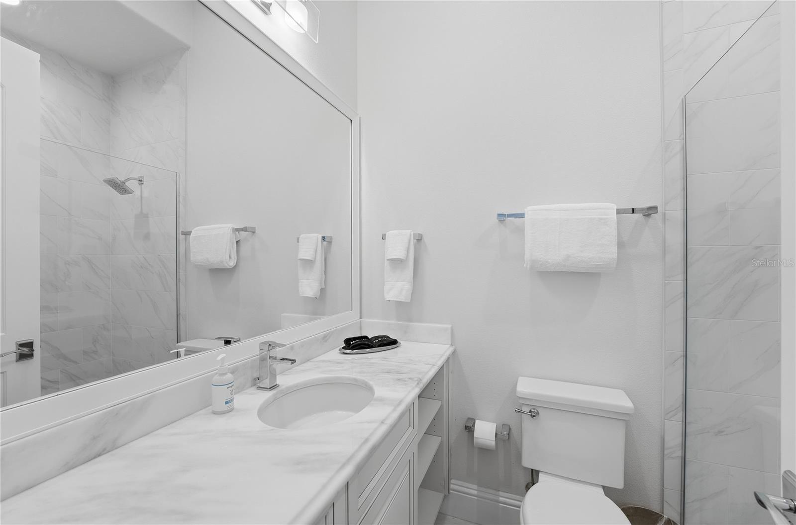 REUNION WEST VLGS NORTH - Residential