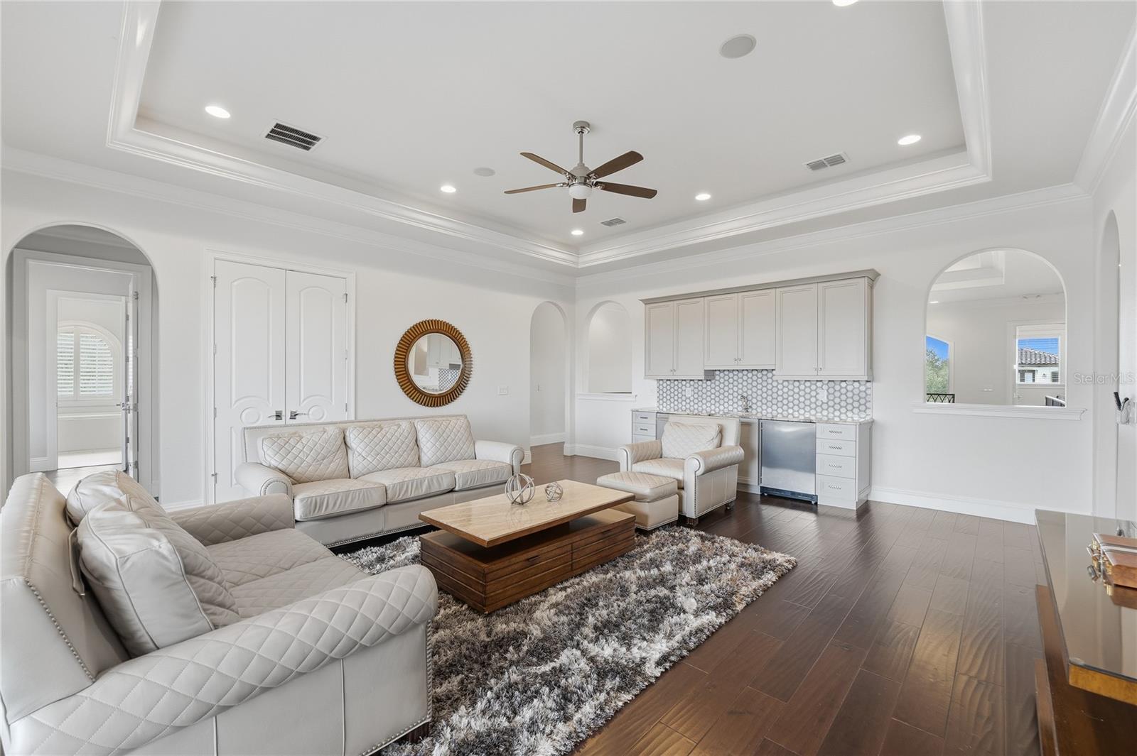 REUNION WEST VLGS NORTH - Residential