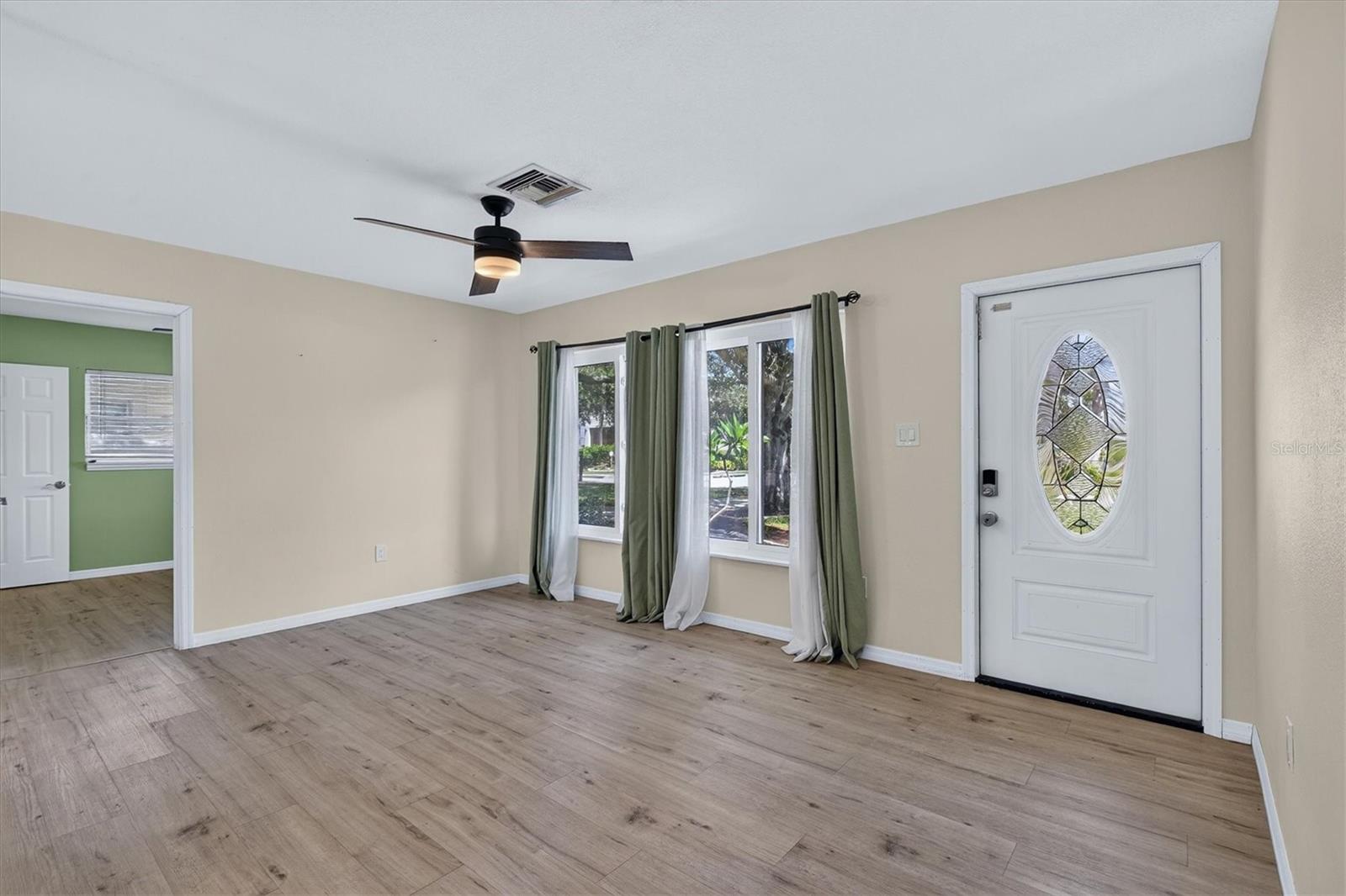 715 W BAYSHORE DRIVE