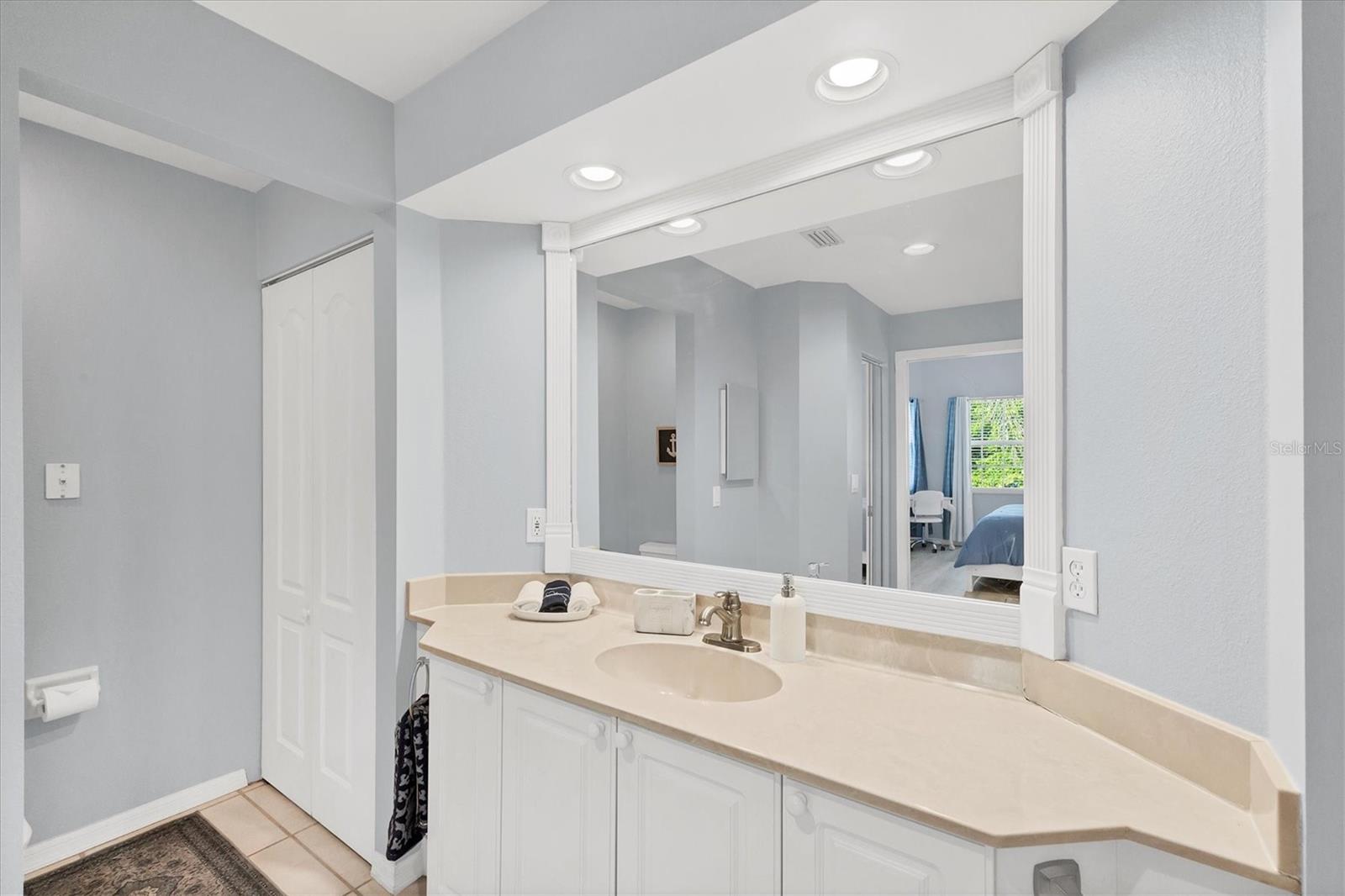 BOLLETTIERI RESORT VILLAS IV - Residential Lease