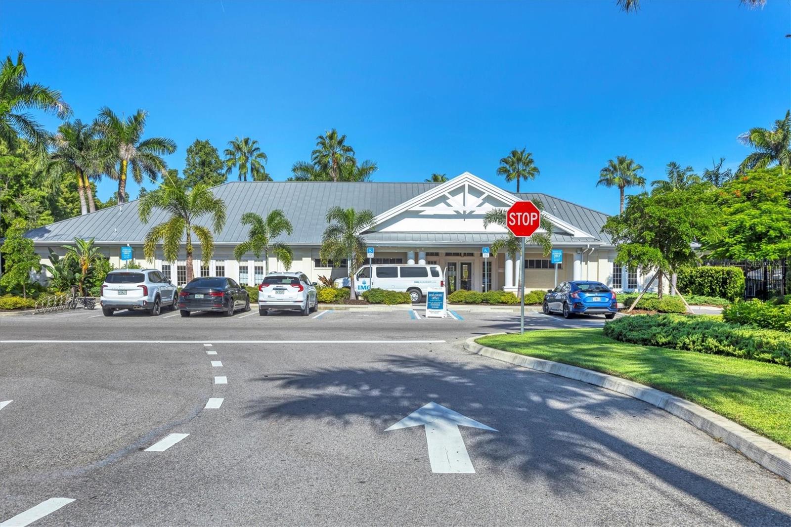 BOLLETTIERI RESORT VILLAS IV - Residential Lease