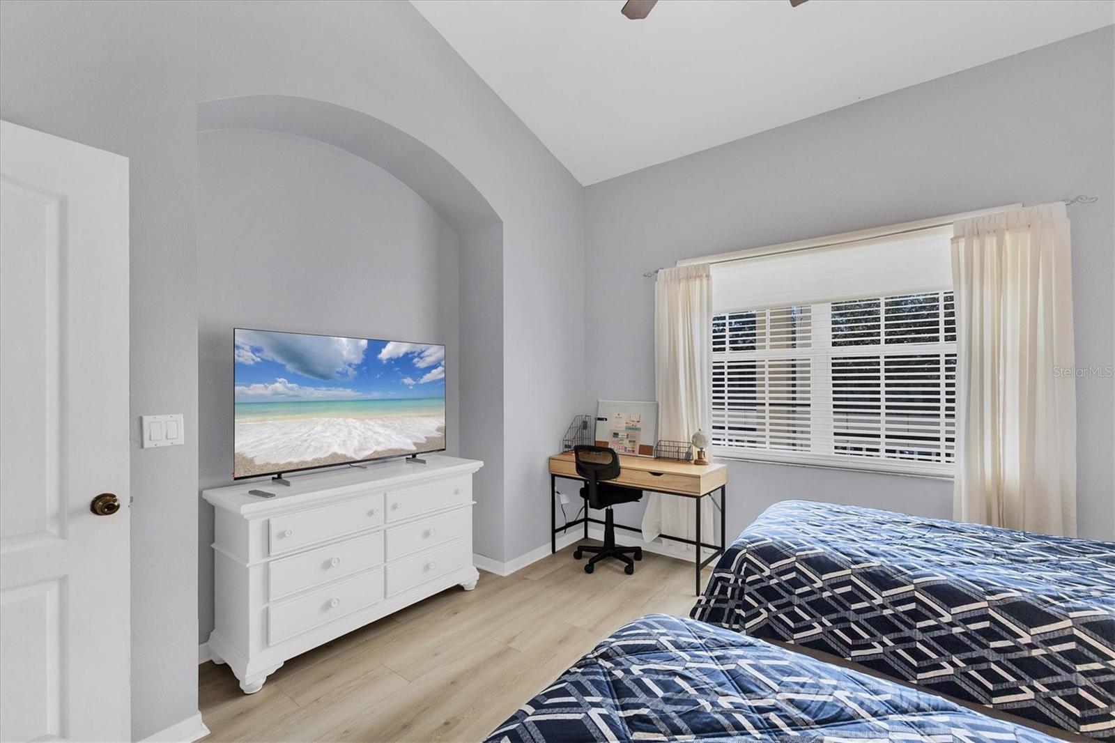 BOLLETTIERI RESORT VILLAS IV - Residential Lease