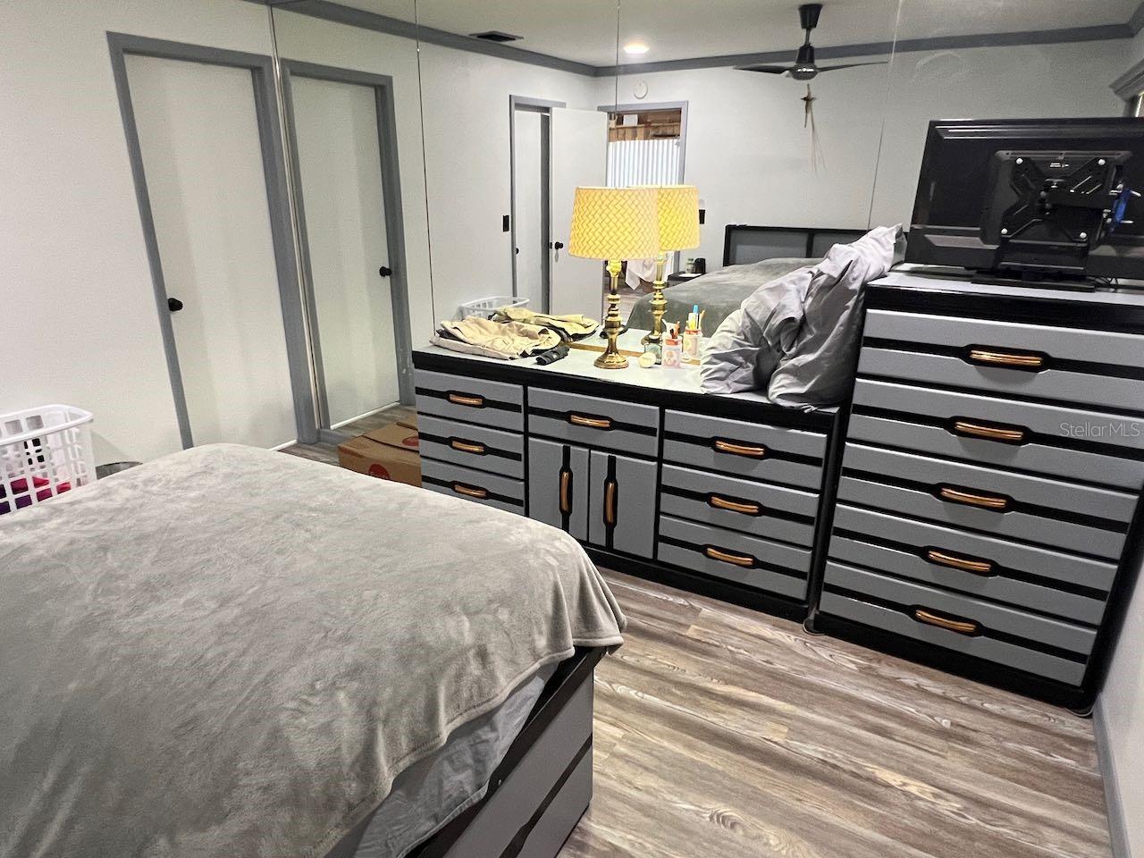 BEACON WOODS VILLAGE - Residential