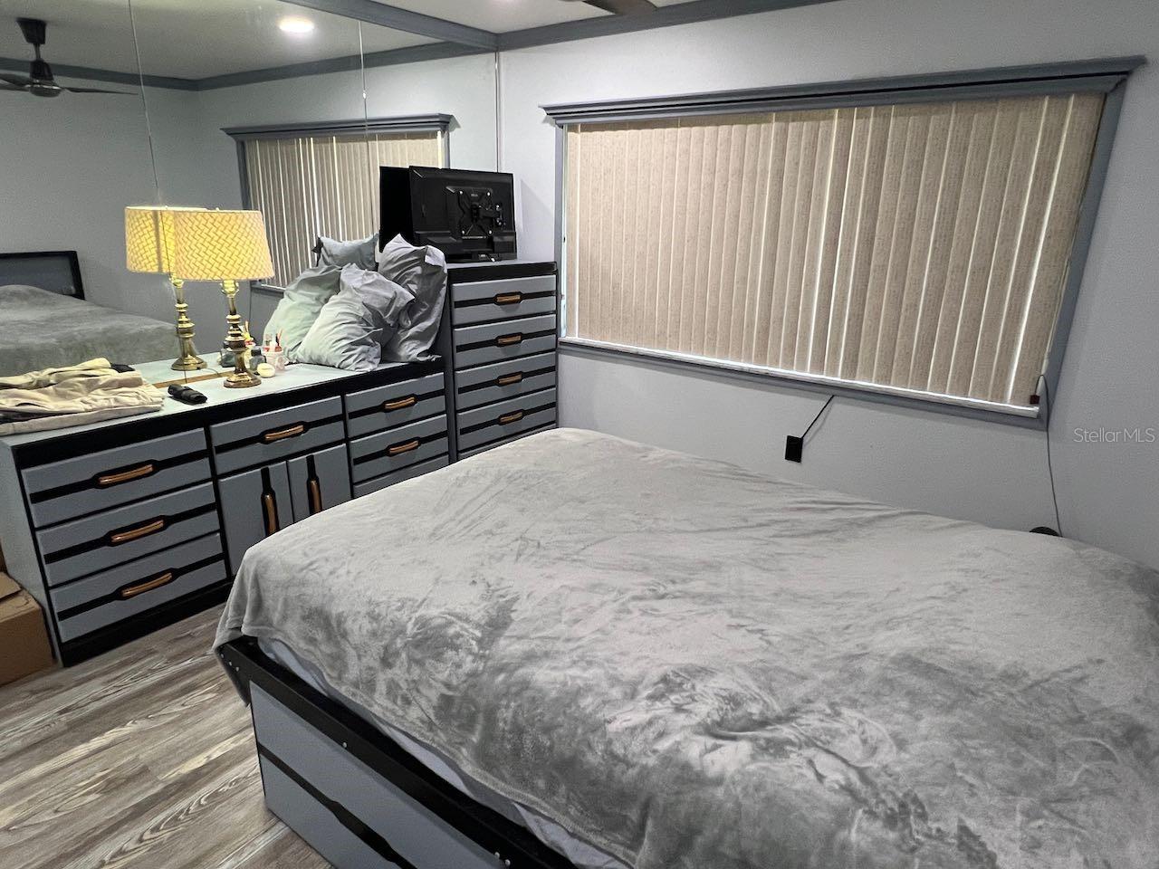 BEACON WOODS VILLAGE - Residential