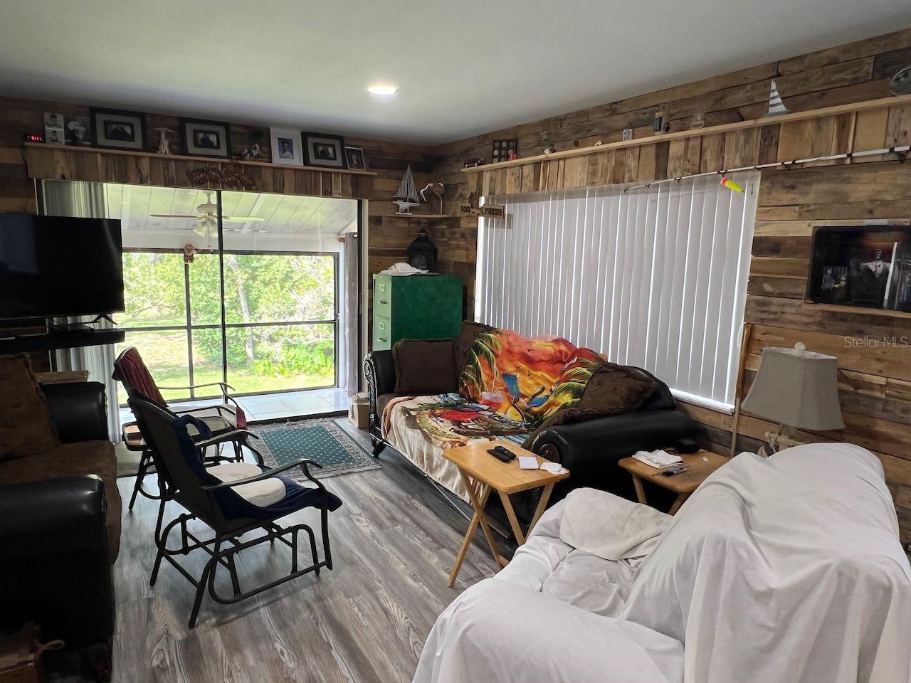 BEACON WOODS VILLAGE - Residential
