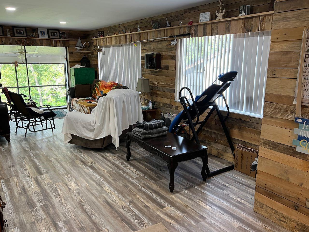 BEACON WOODS VILLAGE - Residential