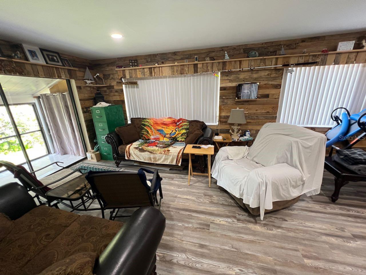 BEACON WOODS VILLAGE - Residential