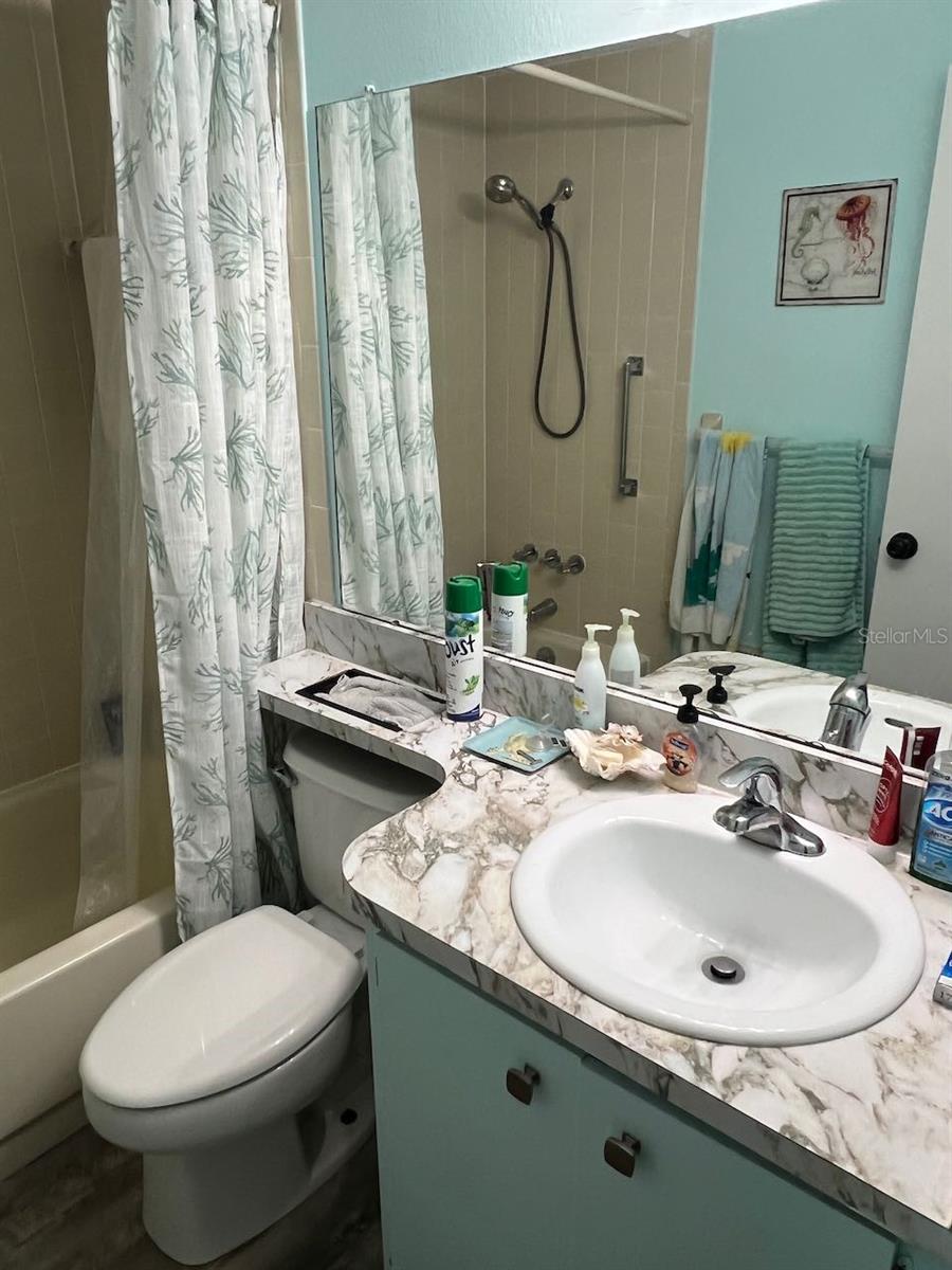BEACON WOODS VILLAGE - Residential
