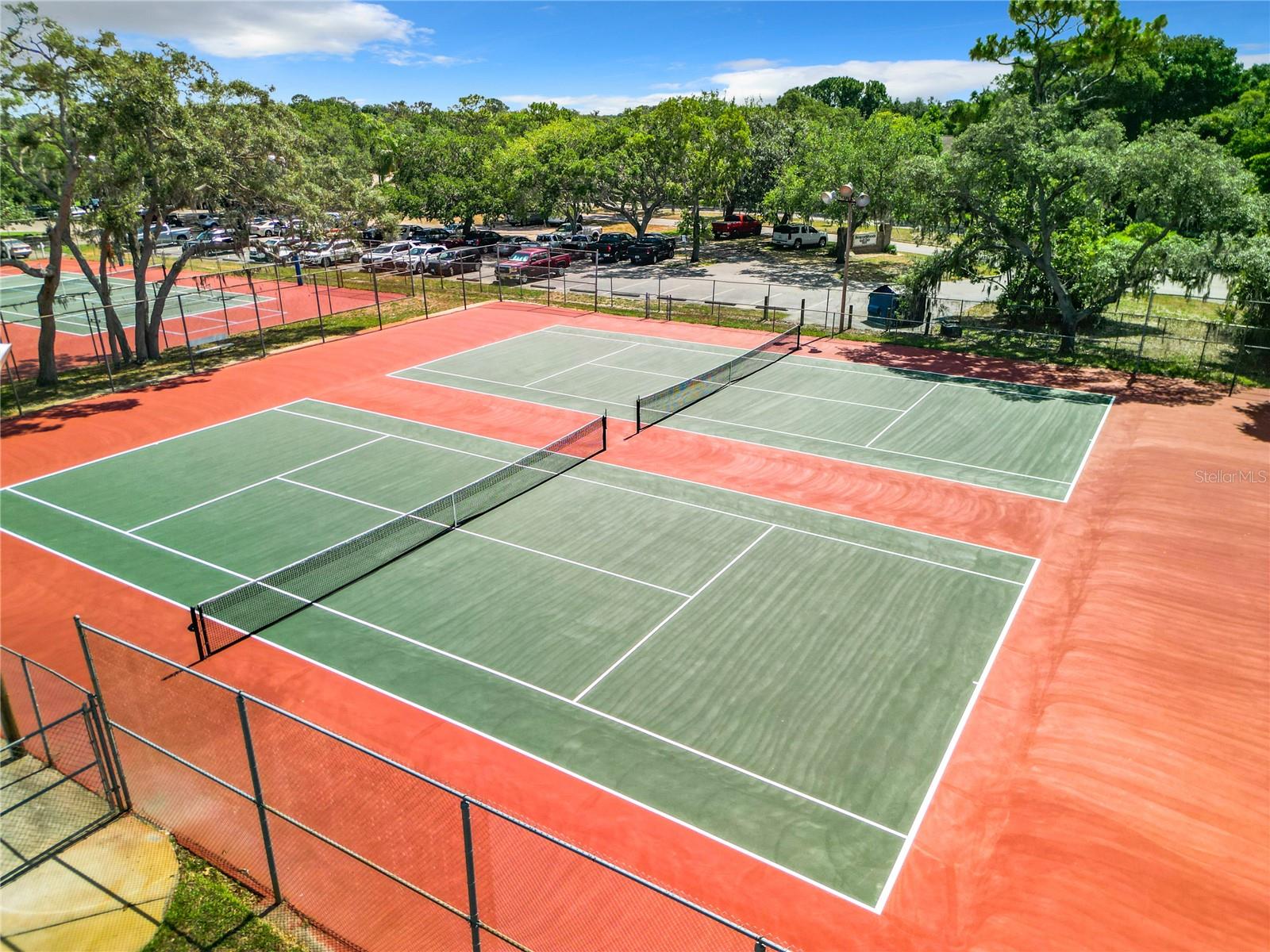 BEACON WOODS VILLAGE - Residential