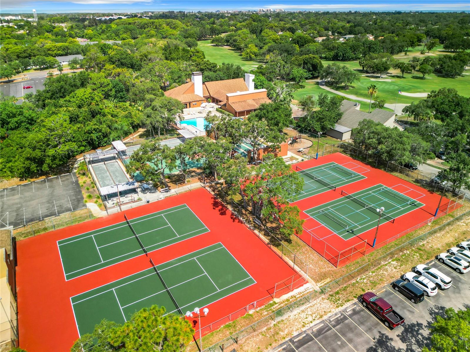 BEACON WOODS VILLAGE - Residential