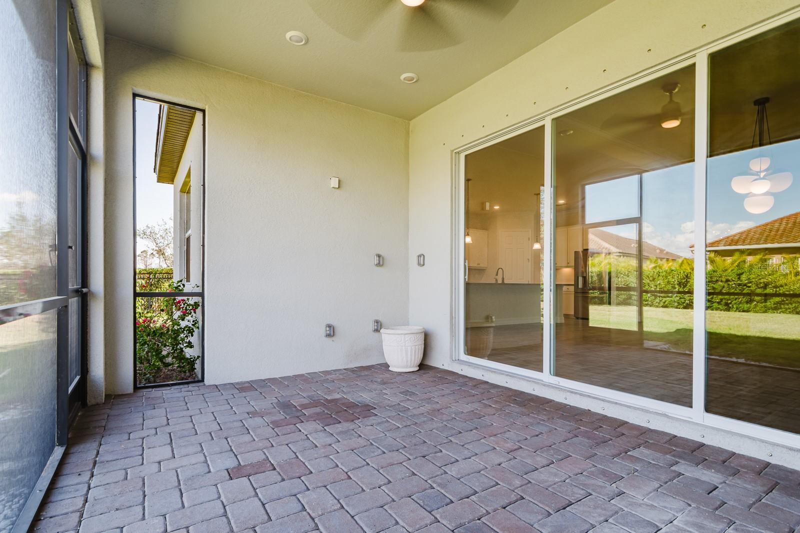 ARBOR GRANDE - Residential Lease