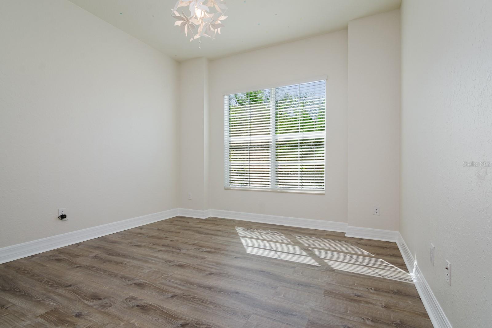 ARBOR GRANDE - Residential Lease