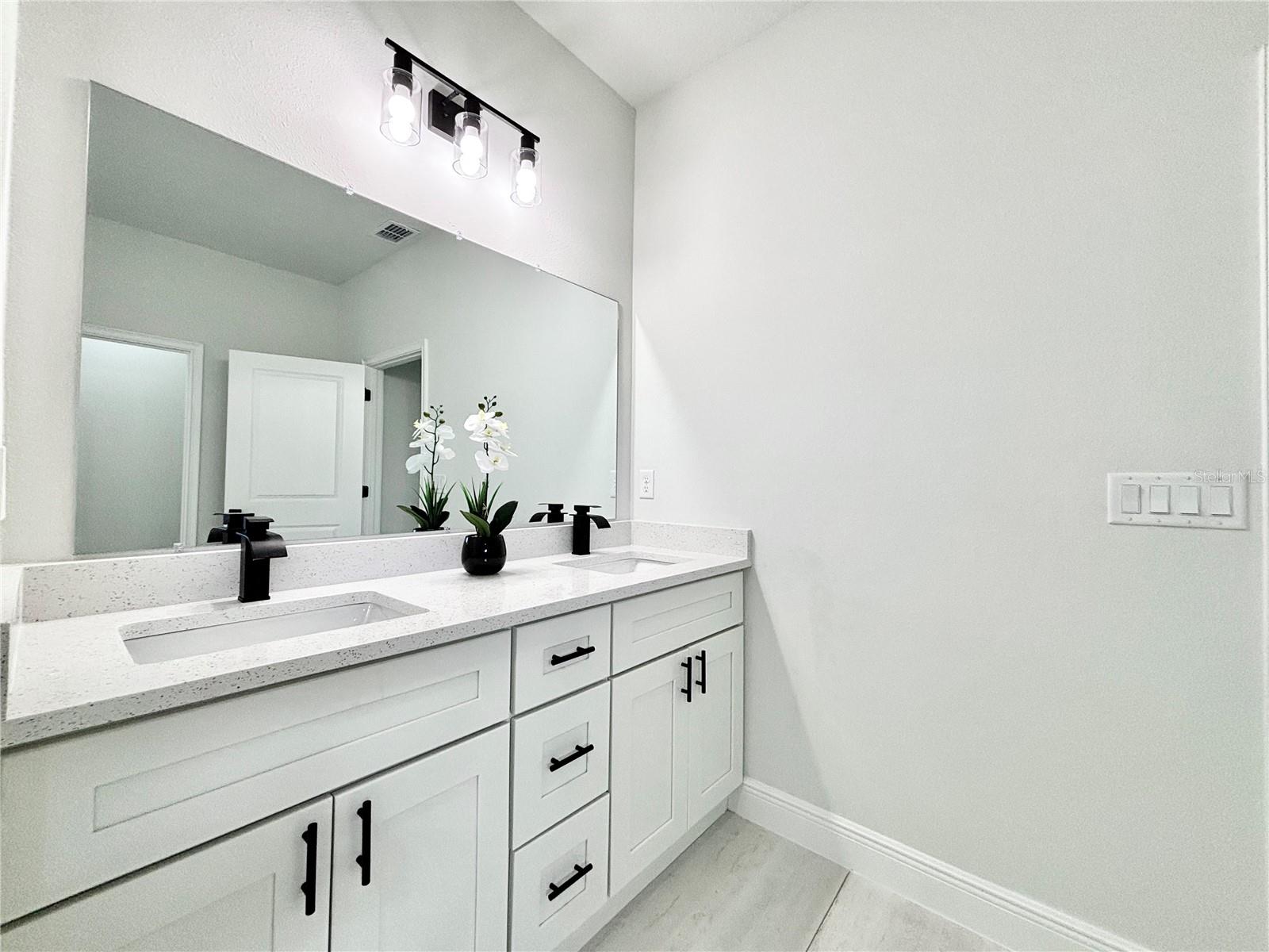 MARION OAKS UN 01 - Residential