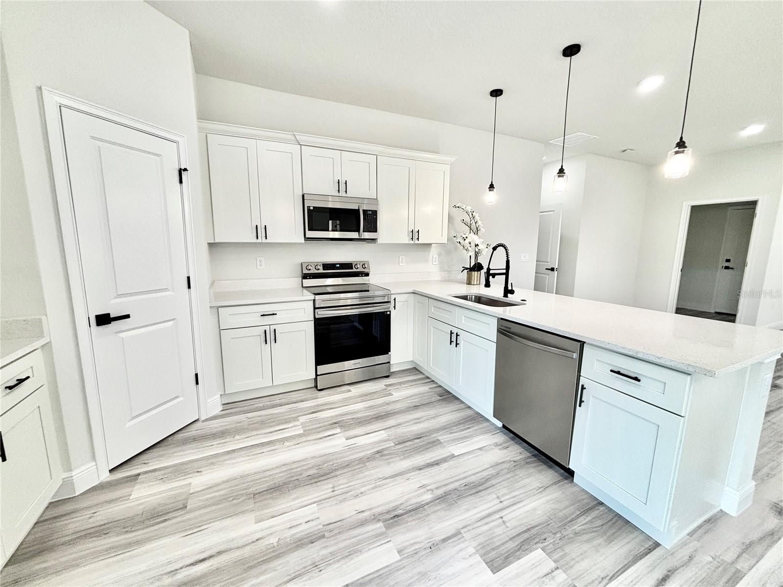 MARION OAKS UN 01 - Residential