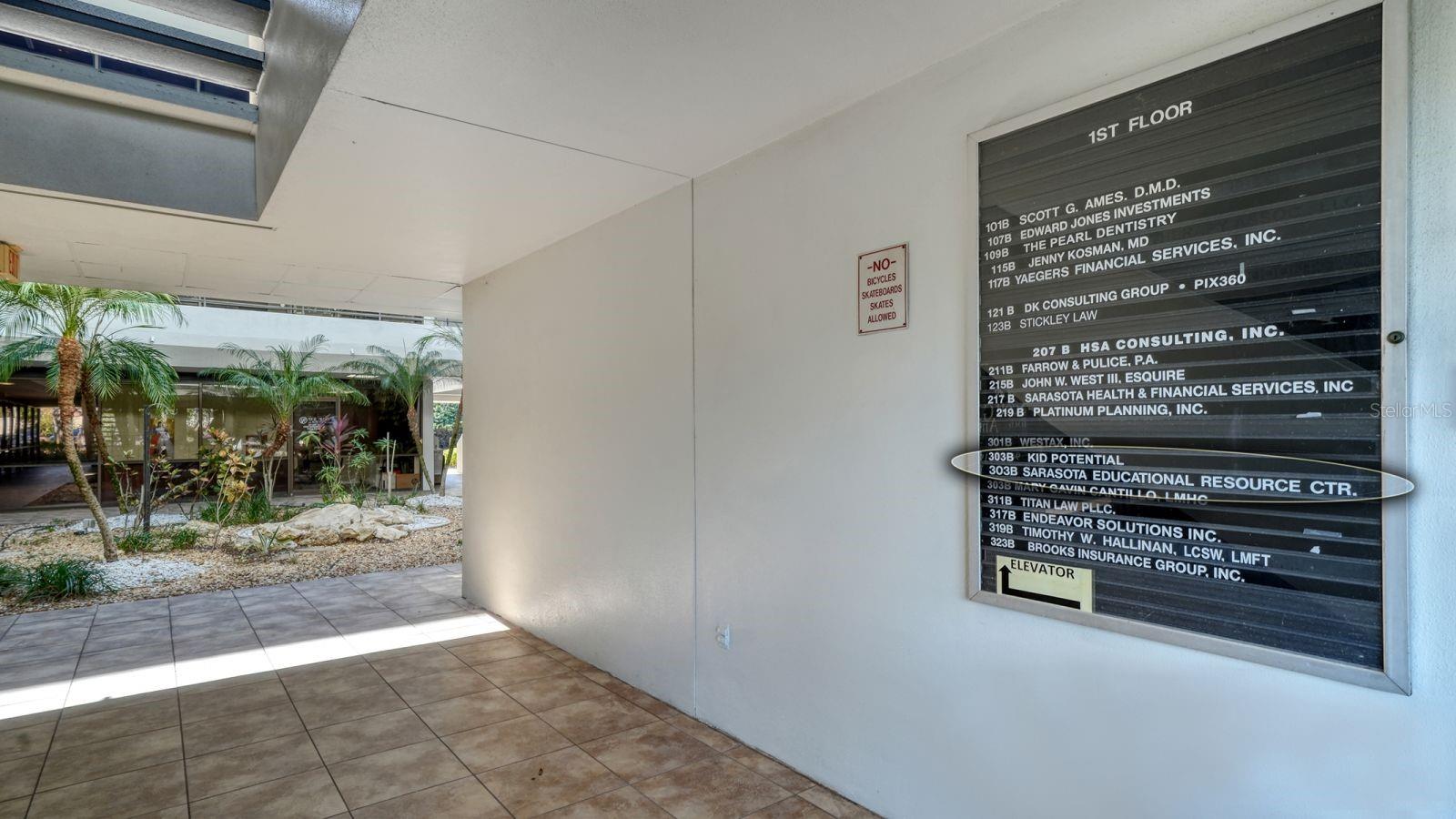 SEVEN VISTAS OFFICE PARK - Commercial Sale