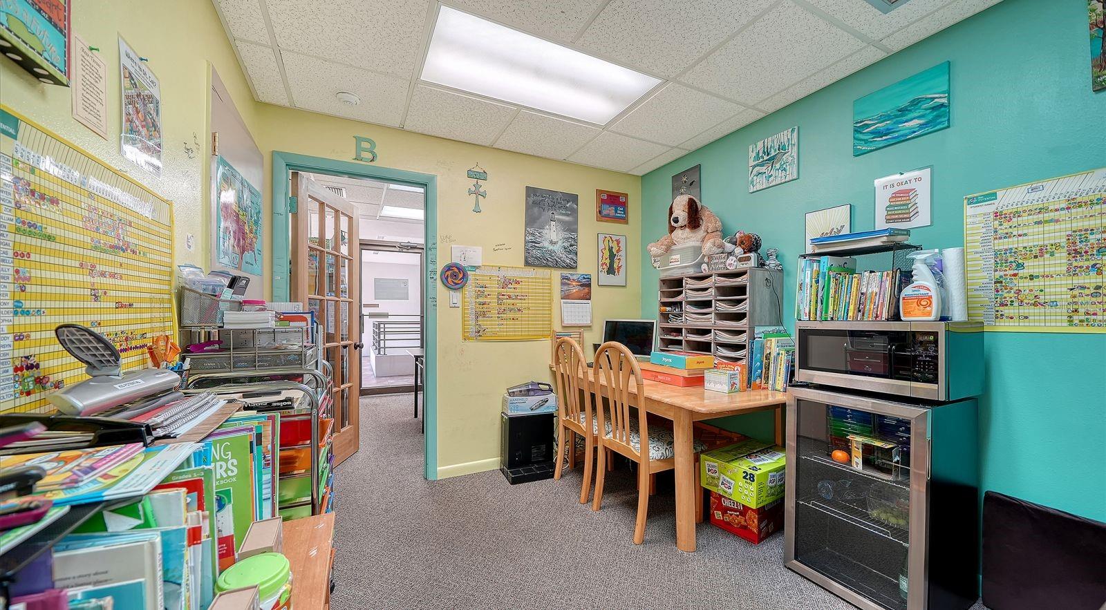 SEVEN VISTAS OFFICE PARK - Commercial Sale