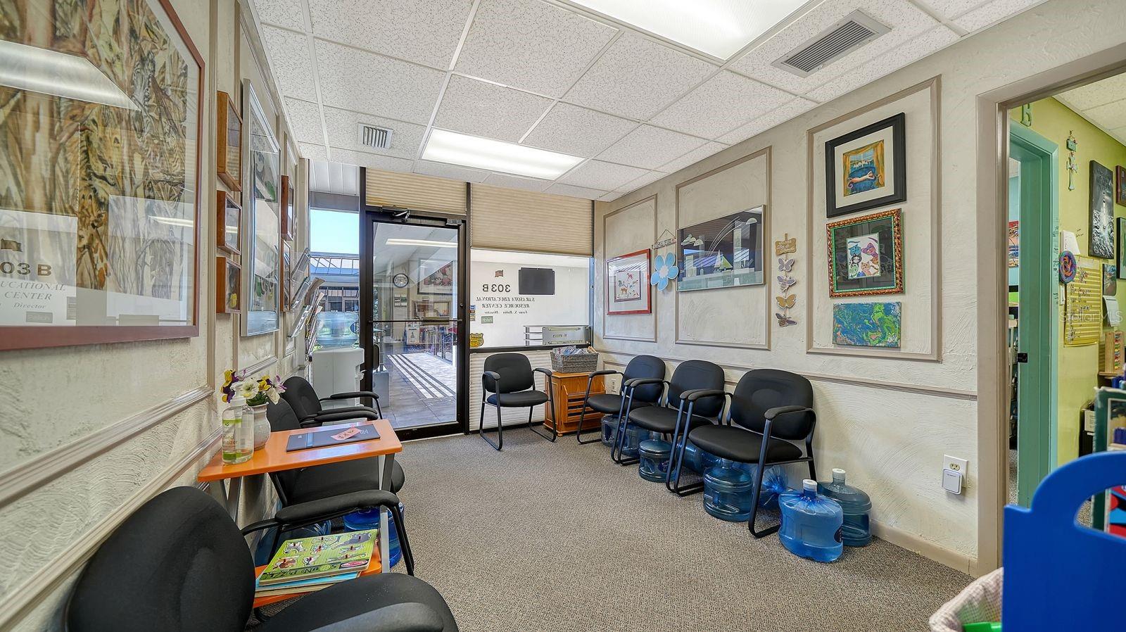 SEVEN VISTAS OFFICE PARK - Commercial Sale