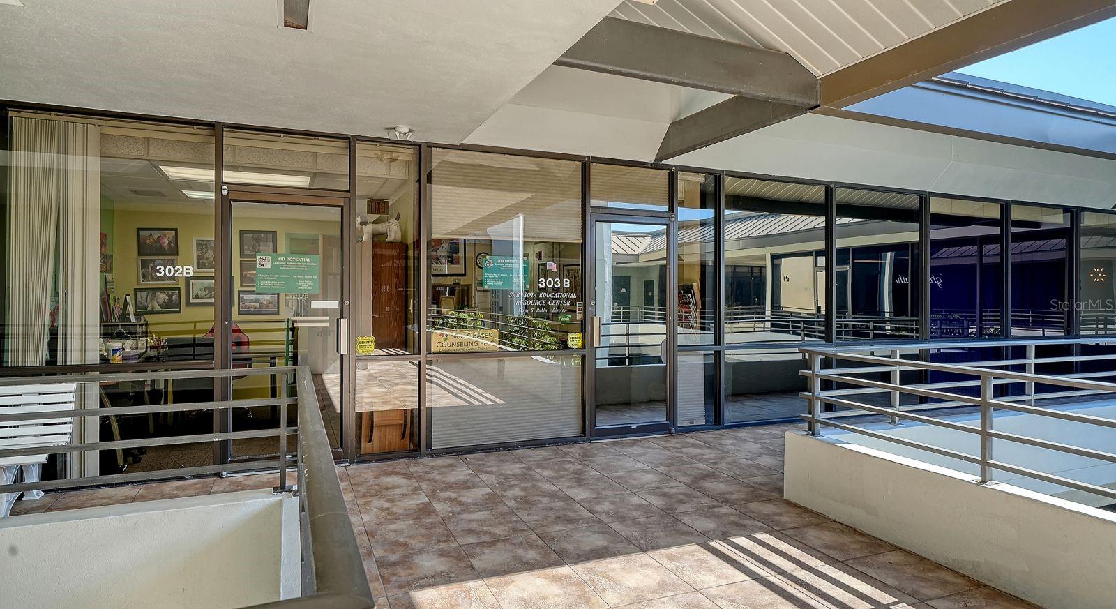 SEVEN VISTAS OFFICE PARK - Commercial Sale