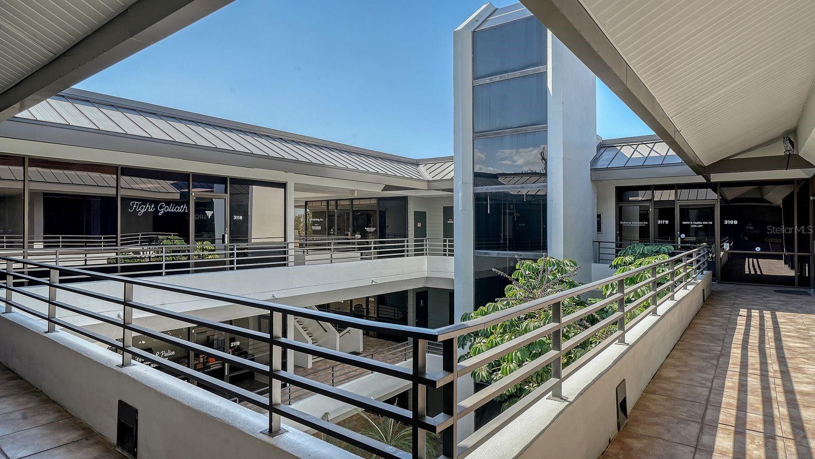 SEVEN VISTAS OFFICE PARK - Commercial Sale