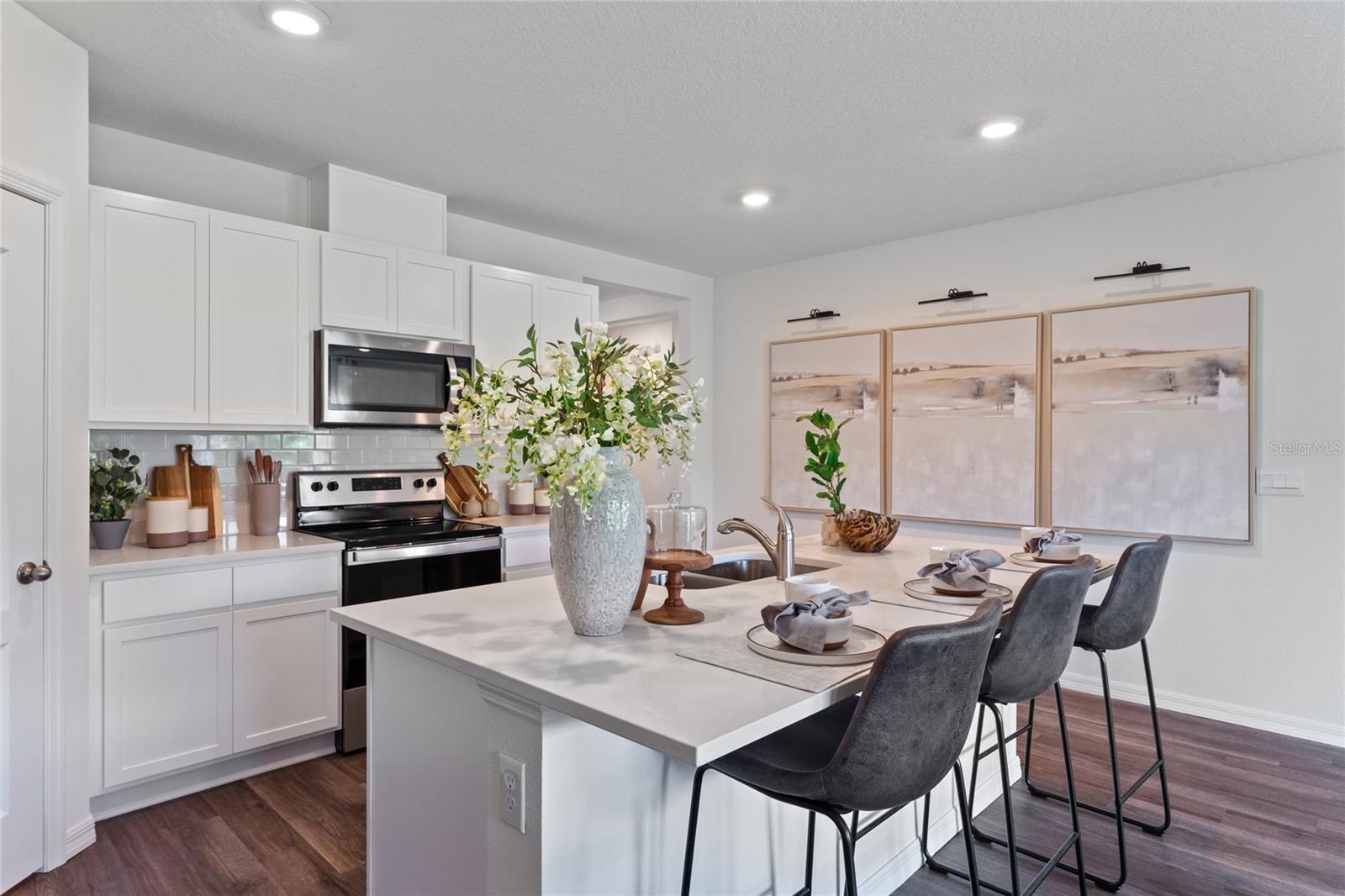 DELTONA LAKES UNIT 32 - Residential