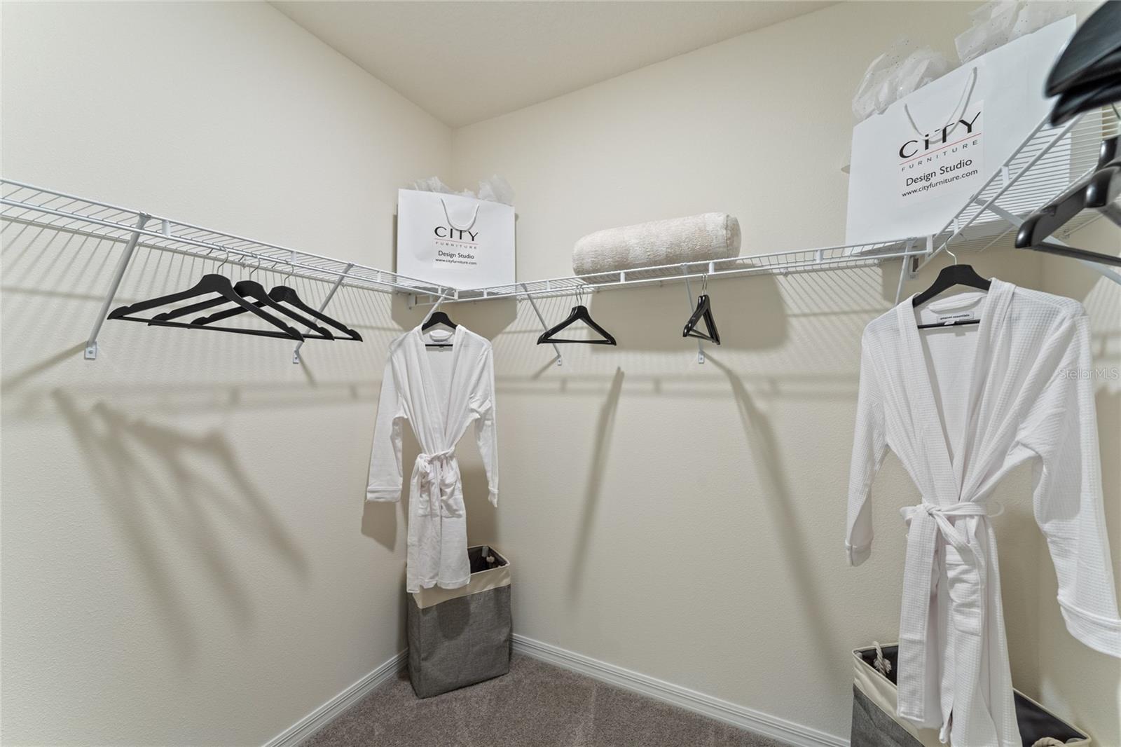 DELTONA LAKES UNIT 32 - Residential