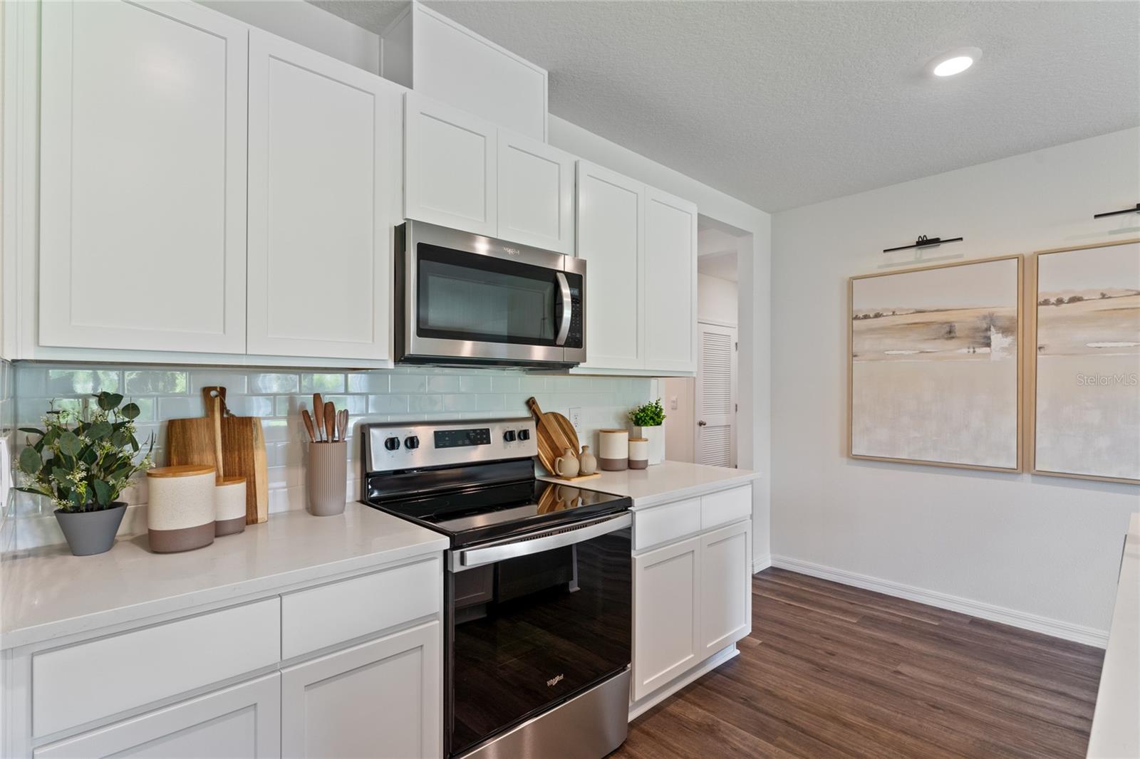 DELTONA LAKES UNIT 32 - Residential