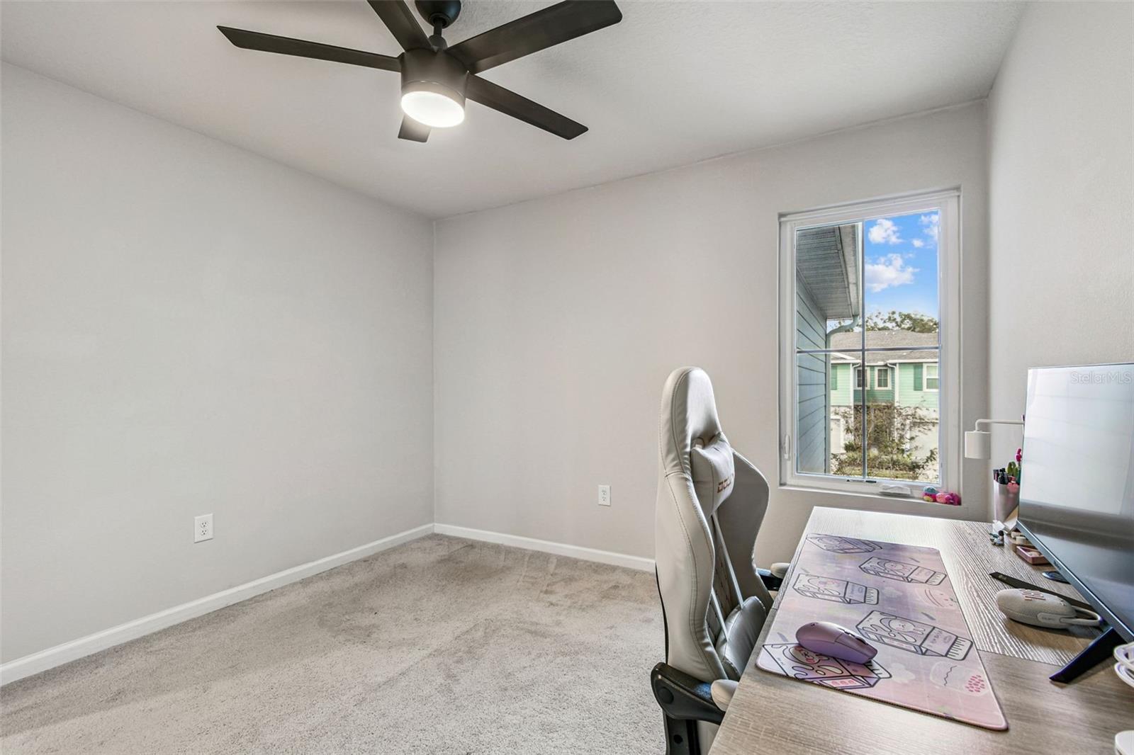 TIMBERS/WILLIAMS LNDG TWNHMS - Residential Lease