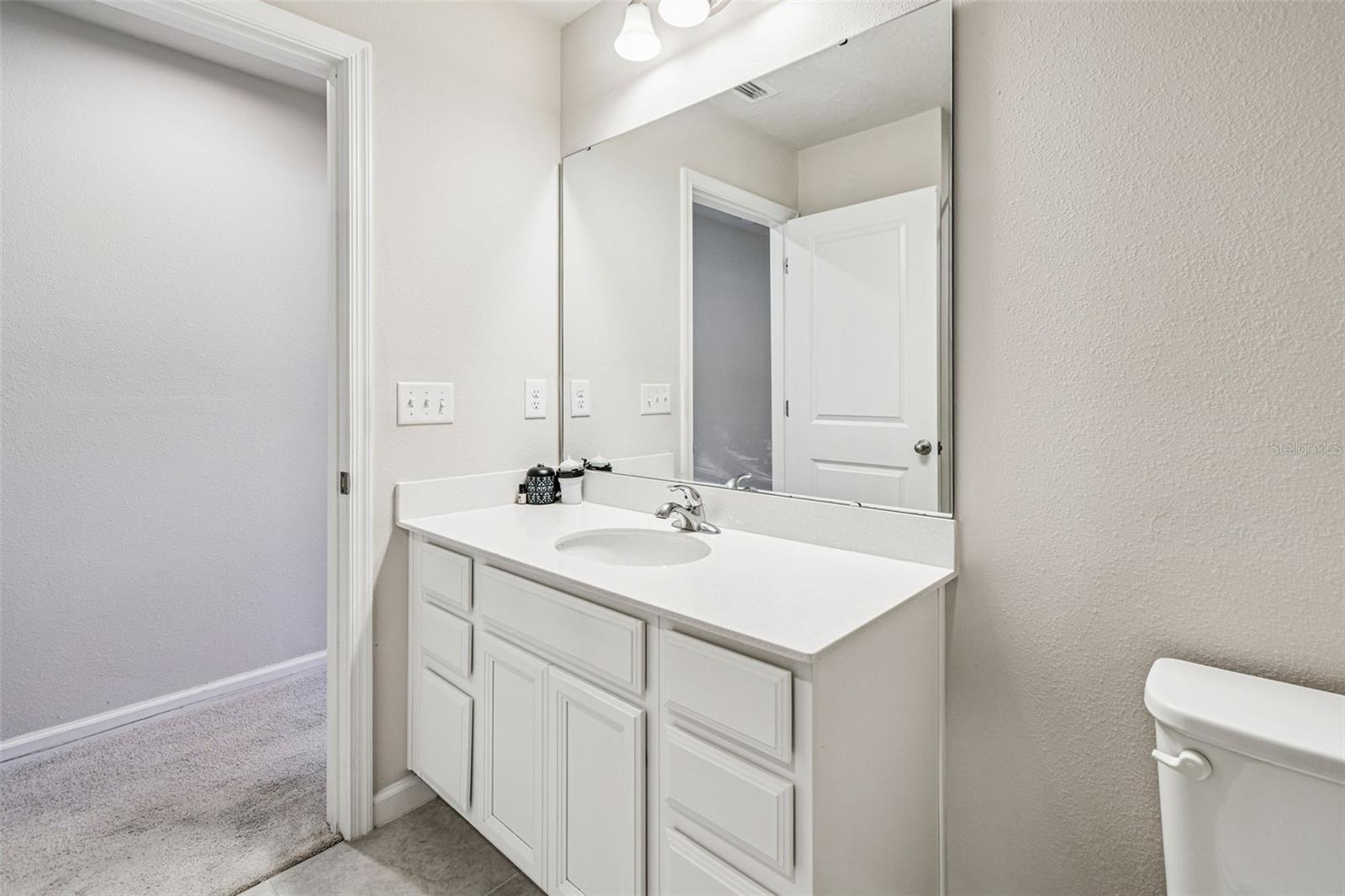 TIMBERS/WILLIAMS LNDG TWNHMS - Residential Lease