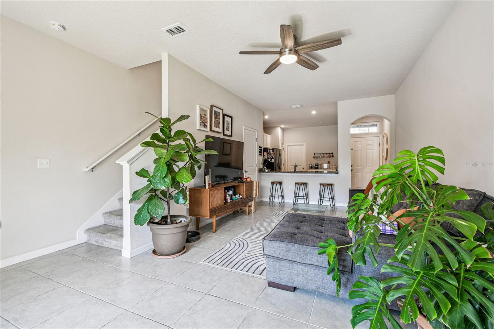 TIMBERS/WILLIAMS LNDG TWNHMS - Residential Lease