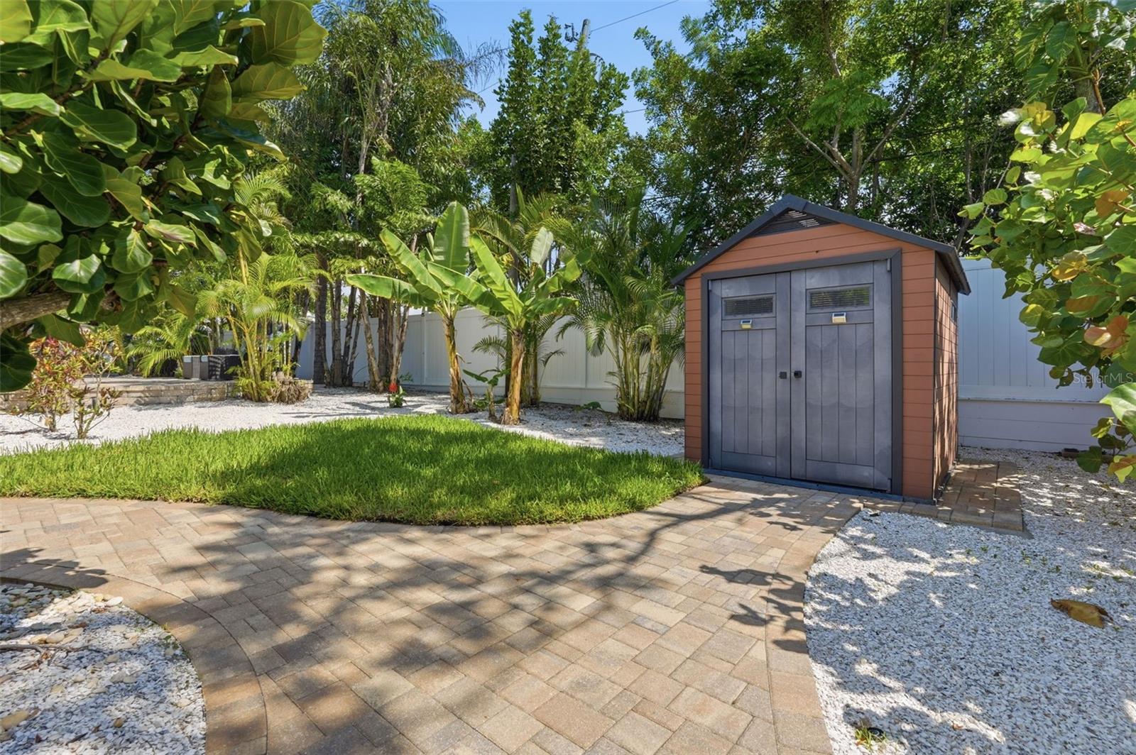 SUNSET HILLS - Residential