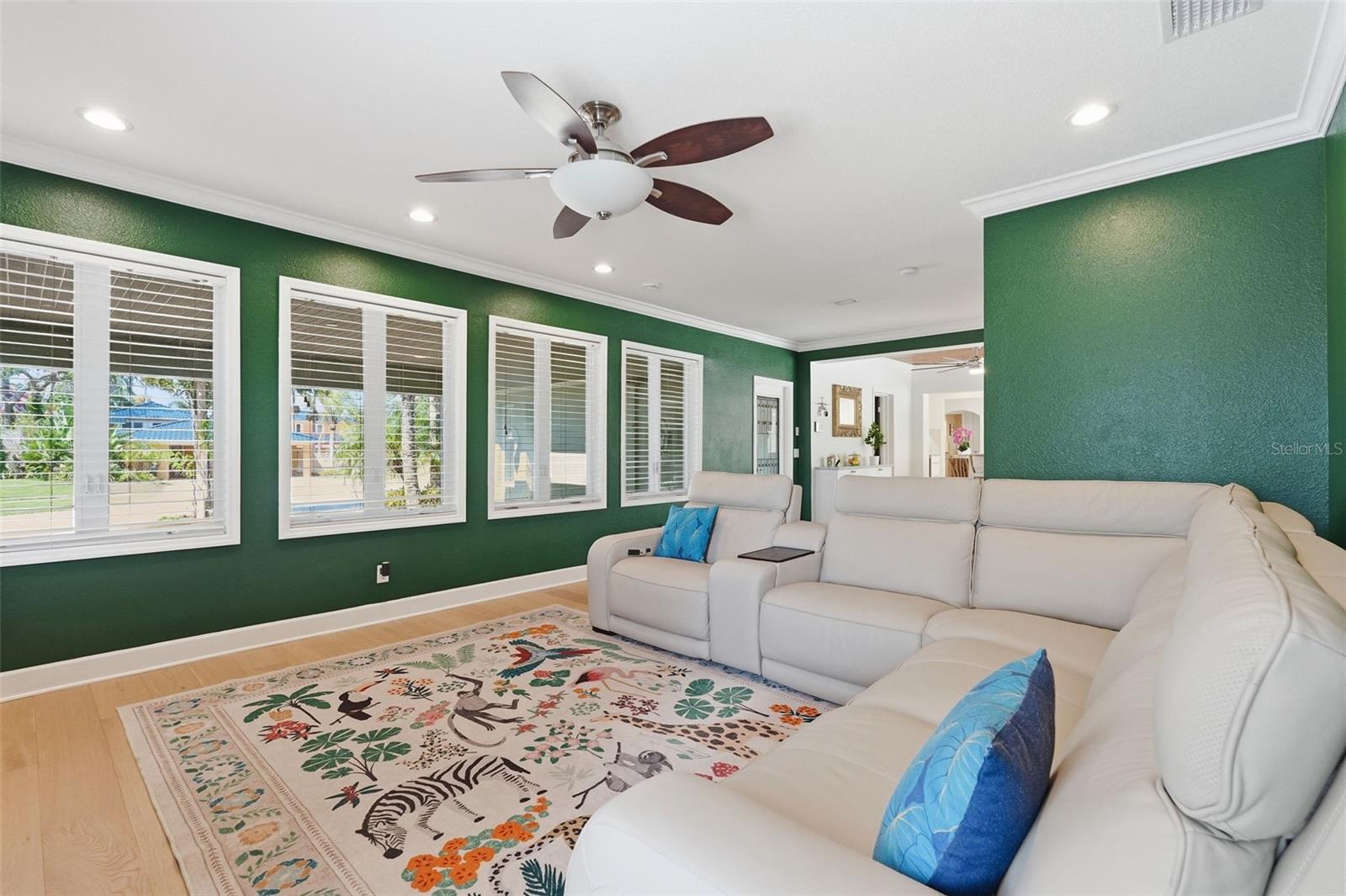 SUNSET HILLS - Residential