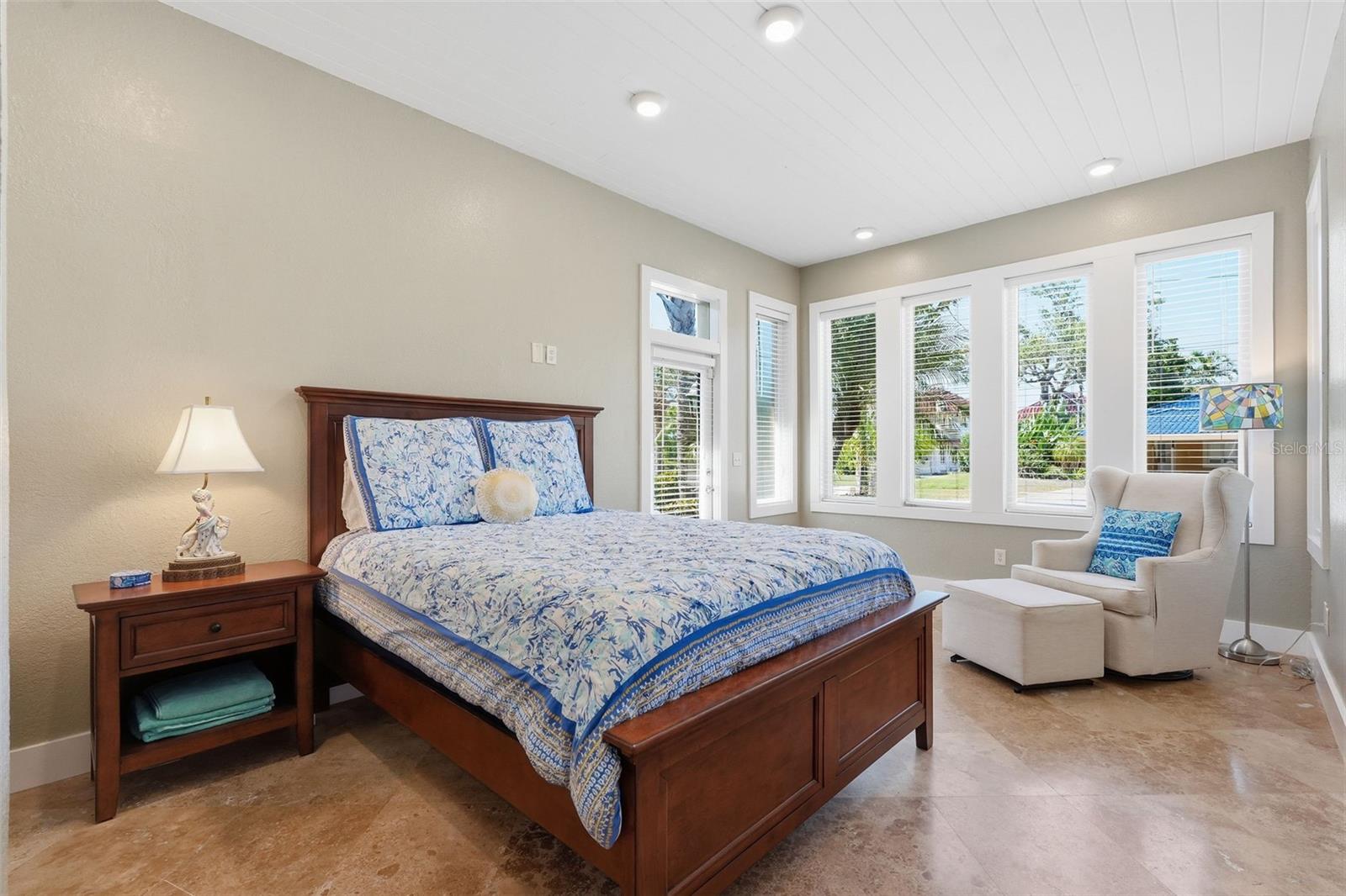SUNSET HILLS - Residential