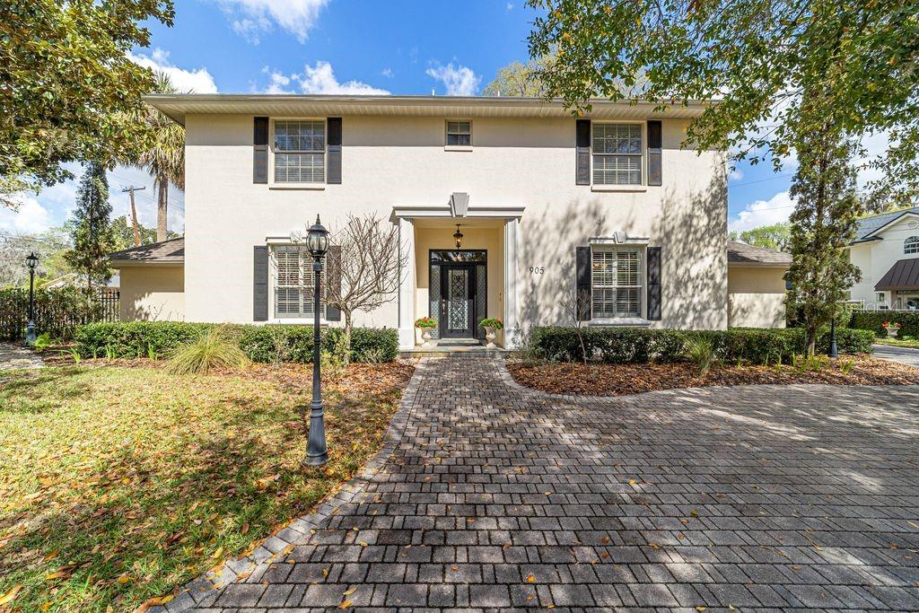 GLENVIEW - Residential