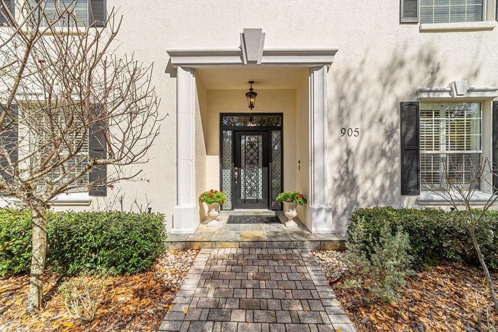 Photo of 905 SE 12th Street, Ocala, FL 34471 (MLS # OM720321)