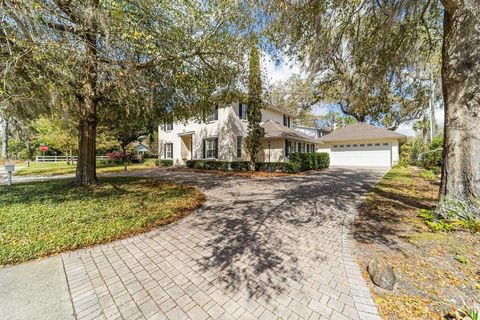 Tiny photo for 905 SE 12th Street, Ocala, FL 34471 (MLS # OM720321)