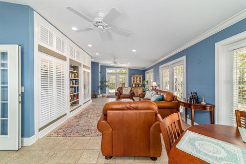 Tiny photo for 905 SE 12th Street, Ocala, FL 34471 (MLS # OM720321)