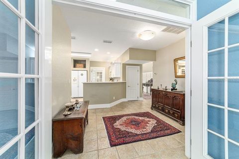 Tiny photo for 905 SE 12th Street, Ocala, FL 34471 (MLS # OM720321)